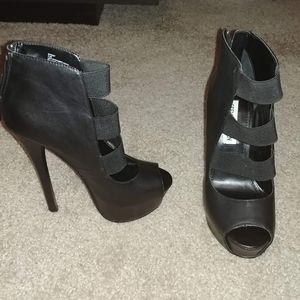 Steve Madden Bansky Black Leather Heels US 5.5